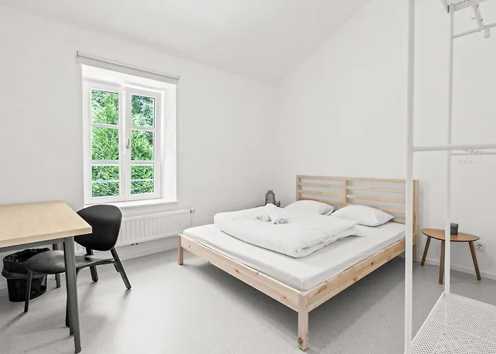 בית נופש Lasauvage 84 *