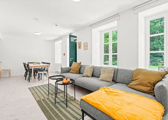 Lasauvage 84 بيت للعطل